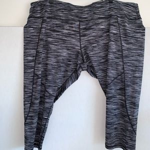 Tek Gear Women’s Joga Capri pants ,size 3X! NEW!